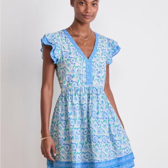 Vineyard Vines Blue and White Tiered Sundress - Picture 2 of 13